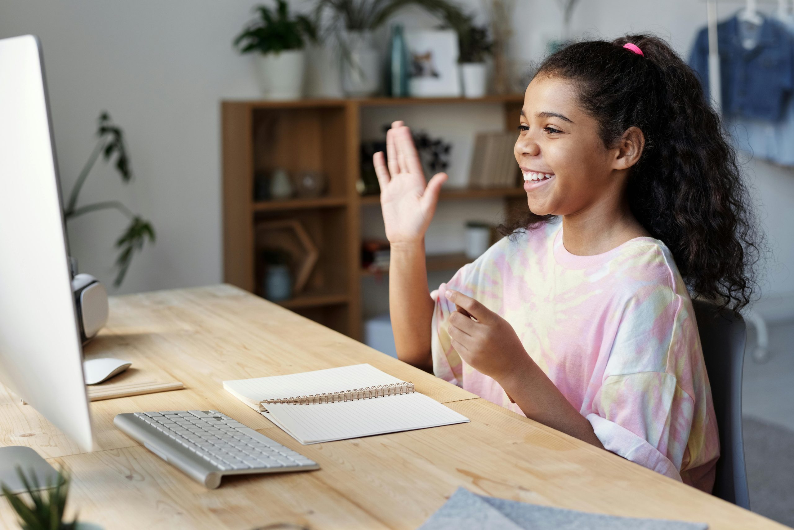 Read more about the article Is Coding Good for Kids? All the Reasons Why Your Kids Should Learn It